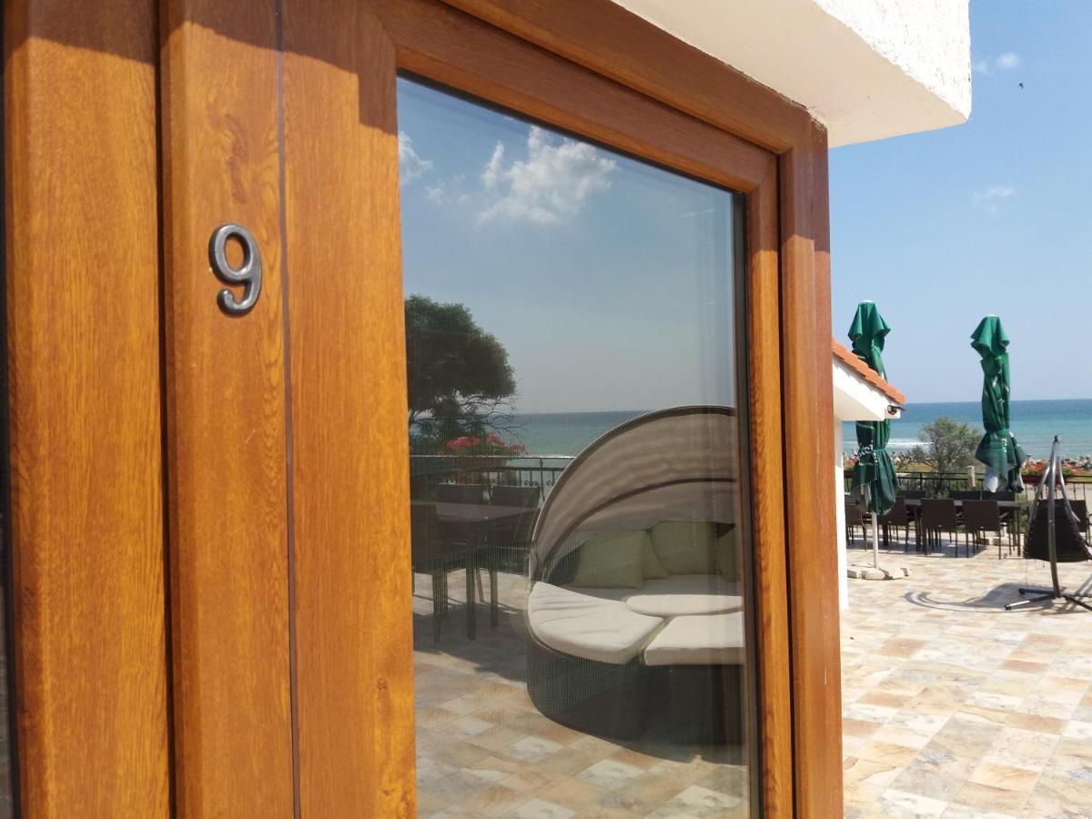 Pe Plaja Nr 9 Guest house Saturn